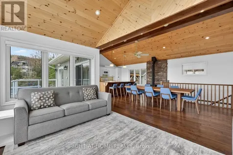 442 Silver Birch Drive Tiny ON L9M 0M5