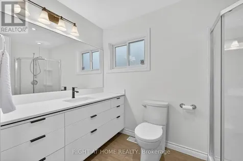 442 Silver Birch Drive Tiny ON L9M 0M5