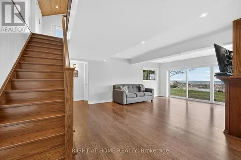 442 Silver Birch Drive Tiny ON L9M 0M5