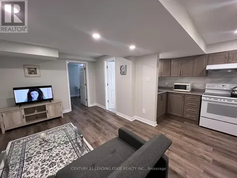 109 Harvest Hills Boulevard East Gwillimbury ON L9N 0B4