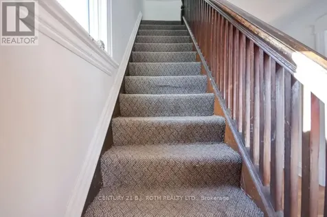 174 Barrie Road Orillia ON L3V 2R2