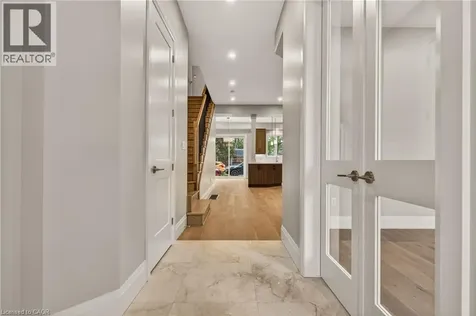 279 Hess Street South Hamilton ON L8P 3P6