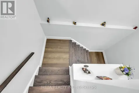 497 Langlaw Drive Cambridge ON N1P 1H8