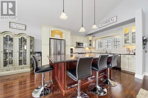 2172 Katchewanooka Court Selwyn ON K0L 3G0