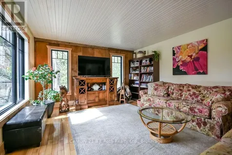 465 Ridge Road East Oro-medonte ON L0L 2E0