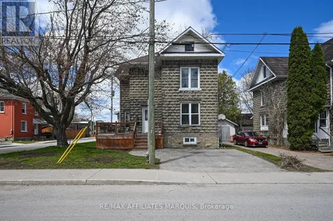 2 Foster Avenue Smiths Falls ON K7A 1K1