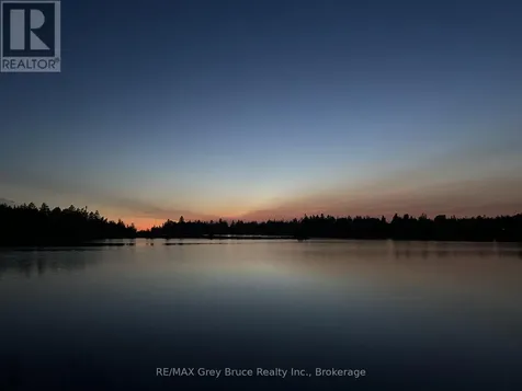 916 Dorcas Bay Road Northern Bruce Peninsula ON N0H 2R0
