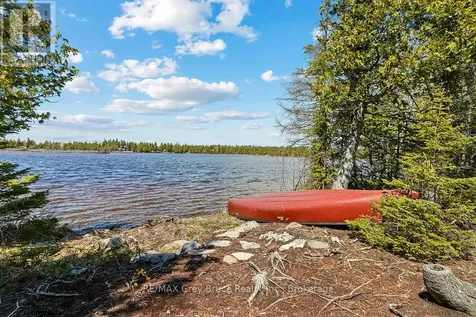 916 Dorcas Bay Road Northern Bruce Peninsula ON N0H 2R0