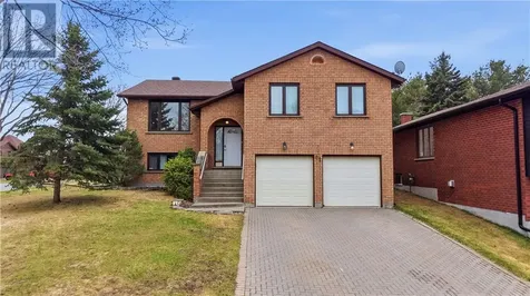 61 Crater Crescent Sudbury ON P3E 5Y6