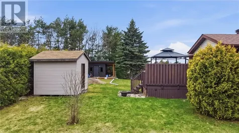 61 Crater Crescent Sudbury ON P3E 5Y6