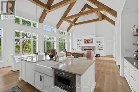 6117 James Bell Drive Ottawa ON K4M 1B3