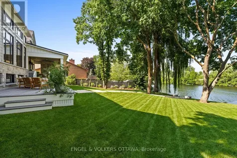 6117 James Bell Drive Ottawa ON K4M 1B3