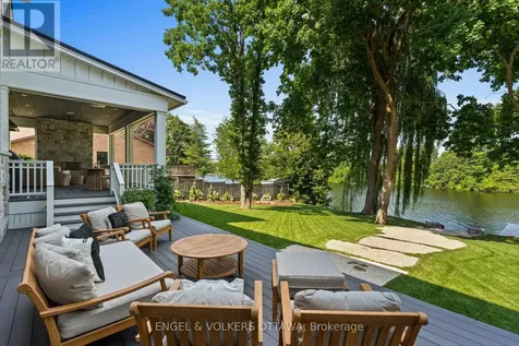 6117 James Bell Drive Ottawa ON K4M 1B3