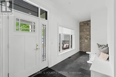 6117 James Bell Drive Ottawa ON K4M 1B3
