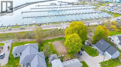 2039 Erie Street Port Dover ON N0A 1N7