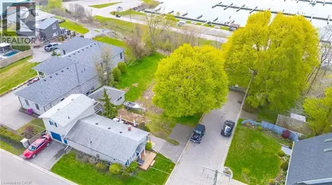2039 Erie Street Port Dover ON N0A 1N7