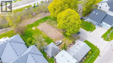 2039 Erie Street Port Dover ON N0A 1N7