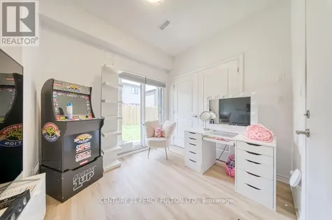 461 Blackburn Drive Drive Brantford ON N3T 6S8