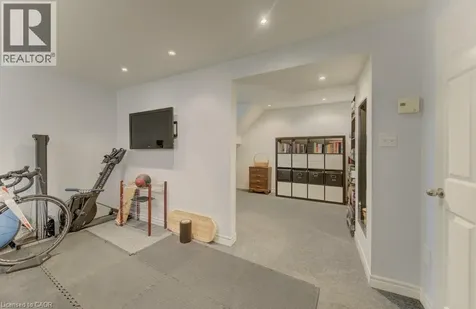 108 Clearwater Crescent Waterloo ON N2V 1L8