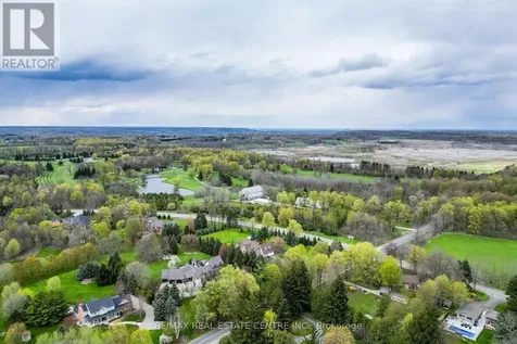 1368 2 Sideroad Burlington ON L7P 0G9