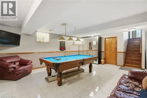 32 Highbury Drive Stoney Creek ON L8J 2T4