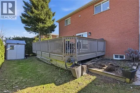 32 Highbury Drive Stoney Creek ON L8J 2T4
