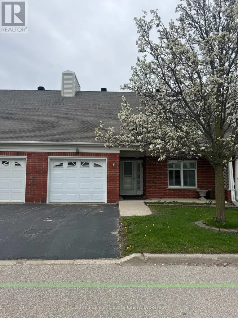 2705 Kingsway Drive Kitchener ON N2C 2T2