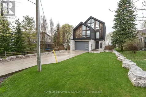 16 Windsor Drive Whitchurch-stouffville ON L4A 7X3
