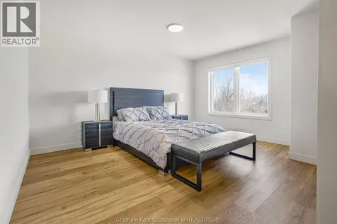 18 Magnolia Lane Chatham ON N7M 0T3