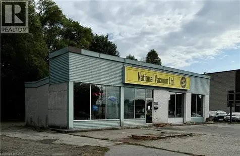 3052 New Street Burlington ON L7N 1M5