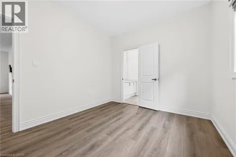 20 Zimmerman Waterdown ON L8B 1Y9