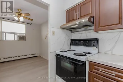 3533 Derry Road East Mississauga (malton) ON L4T 1B1