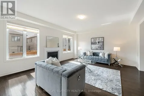 24 Dumaine Street Whitby ON L1P 0G8