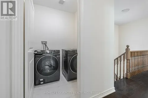 24 Dumaine Street Whitby ON L1P 0G8