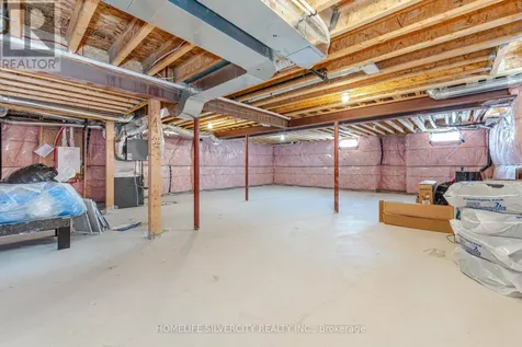 24 Dumaine Street Whitby ON L1P 0G8