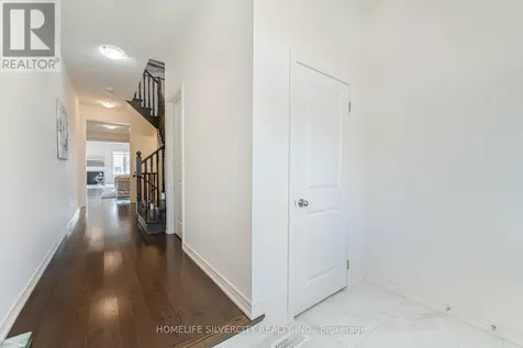 24 Dumaine Street Whitby ON L1P 0G8