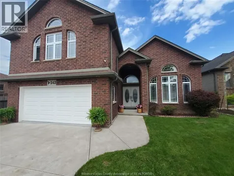 242 Donald Crescent Belle River ON N8L 0P2