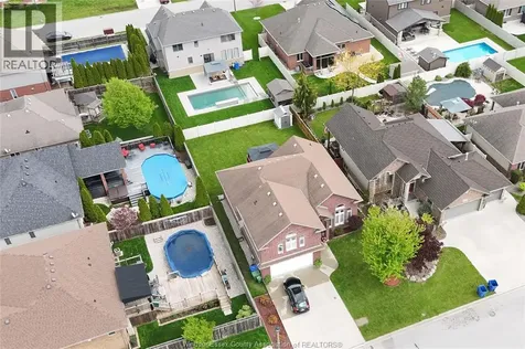 242 Donald Crescent Belle River ON N8L 0P2