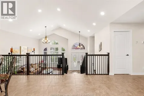 242 Donald Crescent Belle River ON N8L 0P2
