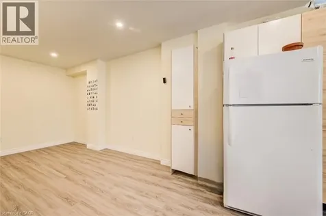 284 Westcourt Place Waterloo ON N2L 2R7