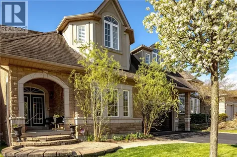 29 Gaines Avenue Dundas ON L9H 7M4