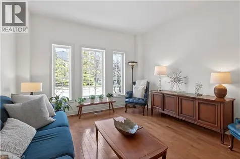 29 Gaines Avenue Dundas ON L9H 7M4