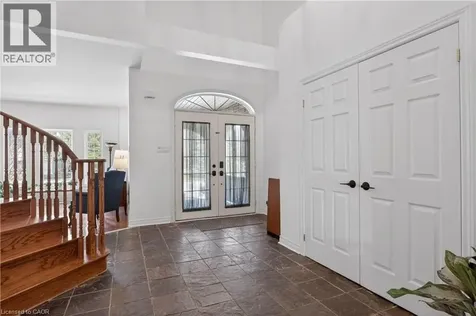 29 Gaines Avenue Dundas ON L9H 7M4