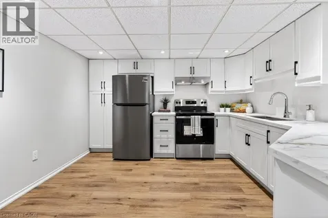 5070 Pinedale Avenue Burlington ON L7L 5V6