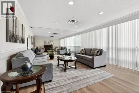 5070 Pinedale Avenue Burlington ON L7L 5V6