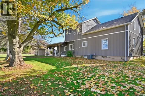 9043 Ridge Road Niagara Falls ON L3B 5N7