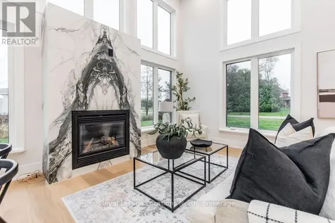 6 Butternut Crescent Wasaga Beach ON L9Z 3S9