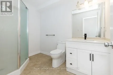 6 Butternut Crescent Wasaga Beach ON L9Z 3S9