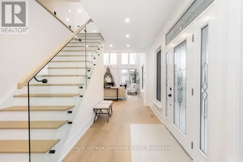 6 Butternut Crescent Wasaga Beach ON L9Z 3S9