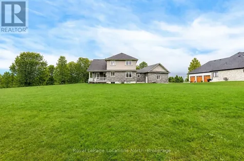 6 Butternut Crescent Wasaga Beach ON L9Z 3S9